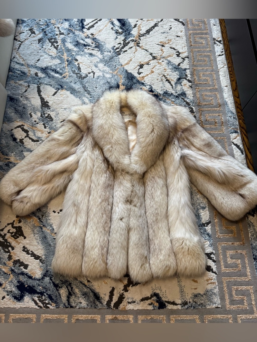 Luxurious M.Jacques blue fox fur coat jacket - Picture 12 of 16